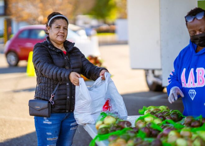 Dónde entregan comida gratis en California esta semana de abril 2026