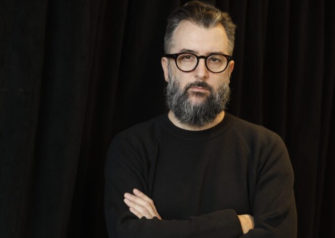 Tomás Borovinsky: “Para Peter Thiel, no vivimos el máximo de aceleración tecnológica por culpa de la burocracia y los check and balances de la democracia” Tomás Borovinsky: “Para Peter Thiel, no vivimos el máximo de aceleración tecnológica por culpa de la burocracia y los check and balances de la democracia”