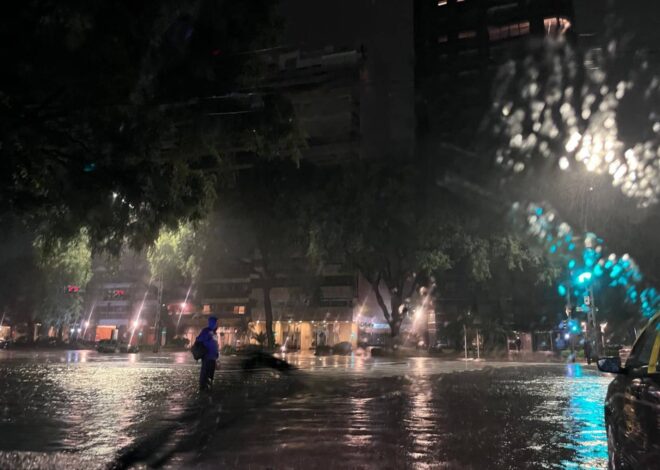 Tormenta en el AMBA: calles inundadas y complicaciones para transitar