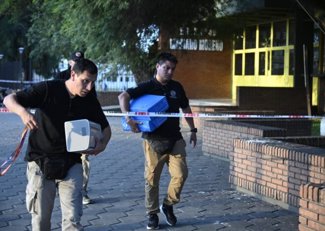 Protocolos para docentes y multas para padres: acciones oficiales ante las amenazas de tiroteos en escuelas Protocolos para docentes y multas para padres: acciones oficiales ante las amenazas de tiroteos en escuelas