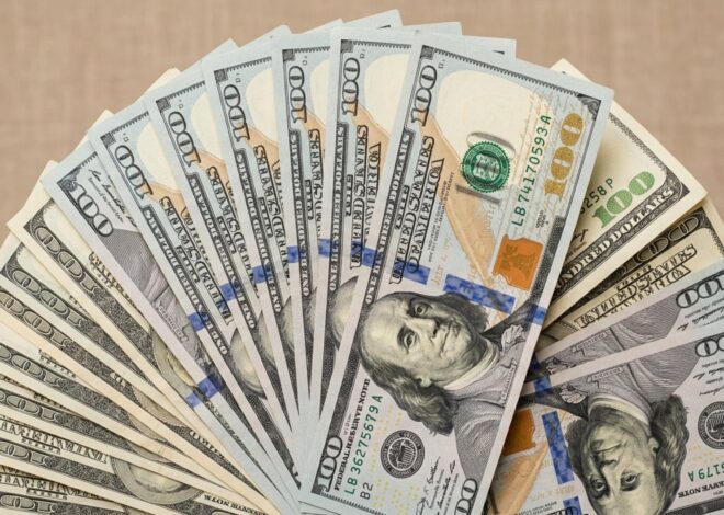Dólar hoy y dólar blue hoy, precio en vivo: a cuánto cotiza este lunes 13 de abril