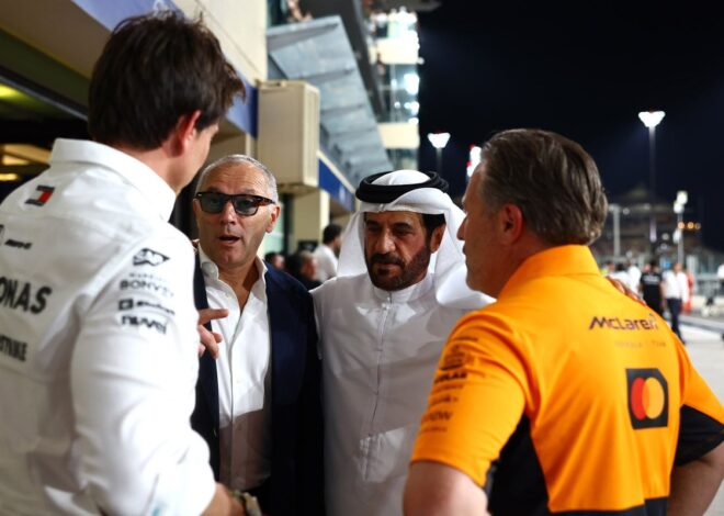La F1 "debe decidir" en 2026 sobre el siguiente reglamento de motores, avisa Domenicali La F1 "debe decidir" en 2026 sobre el siguiente reglamento de motores, avisa Domenicali