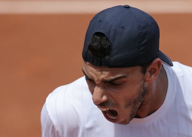 Francisco Cerúndolo no controló sus demonios, perdió ante Svajda y quedó eliminado de Roland Garros