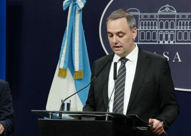 La Justicia detectó movimientos de dinero digital de Manuel Adorni a través de criptomonedas