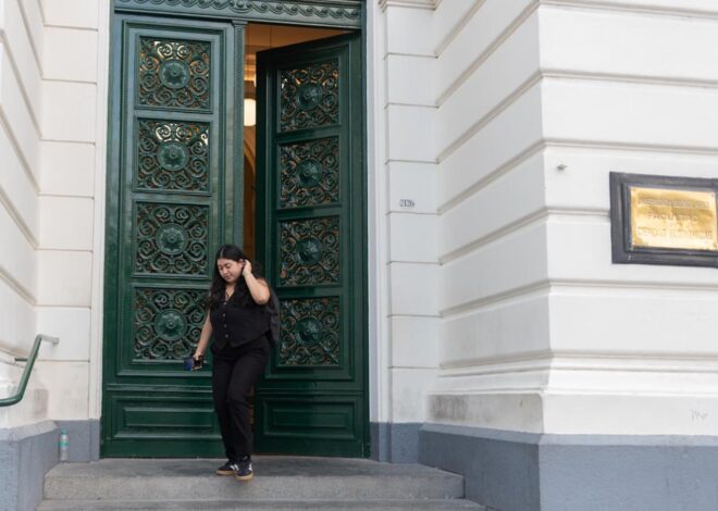 “Paro turístico”: la reacción del Gobierno frente al anuncio de la cuarta semana de huelga de un gremio universitario “Paro turístico”: la reacción del Gobierno frente al anuncio de la cuarta semana de huelga de un gremio universitario