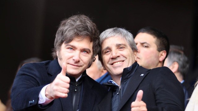 Tras el fuerte cruce con Cavallo, Milei y Caputo festejan: ¿se acerca  el escenario más esperado?