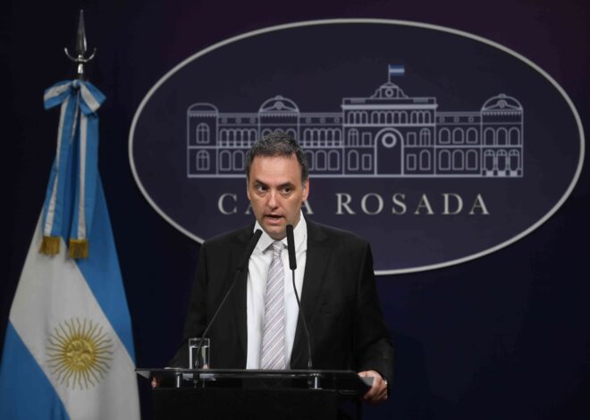 El Gobierno reabre la sala de periodistas en la Casa Rosada y se espera una conferencia de Manuel Adorni