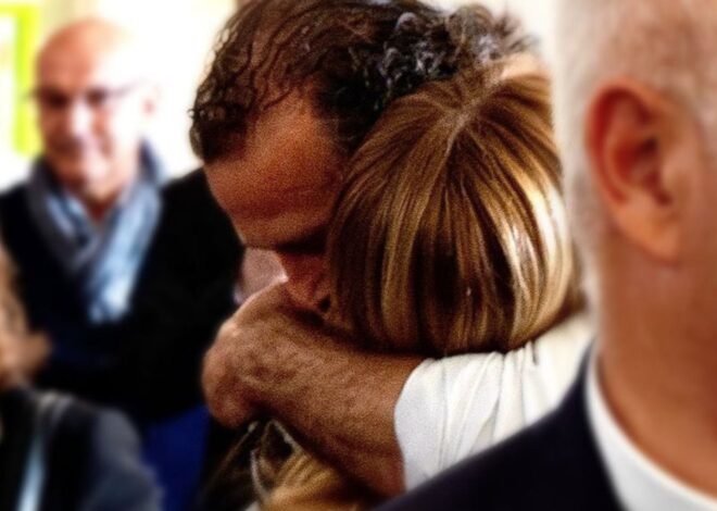 El abrazo de Meloni con el “héroe de Módena” que frenó al atacante que embistió a peatones con un auto