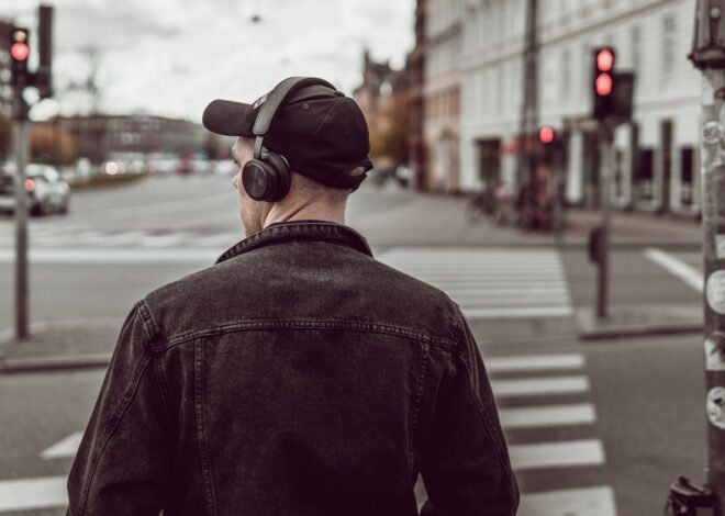 Qué dice la psicología de las personas que escuchan siempre las mismas canciones