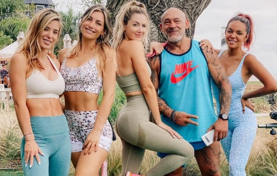 Oso Trainer, preparador físico de las estrellas: “Llegar tarde a una clase de entrenamiento es una falta de respeto” Oso Trainer, preparador físico de las estrellas: “Llegar tarde a una clase de entrenamiento es una falta de respeto”