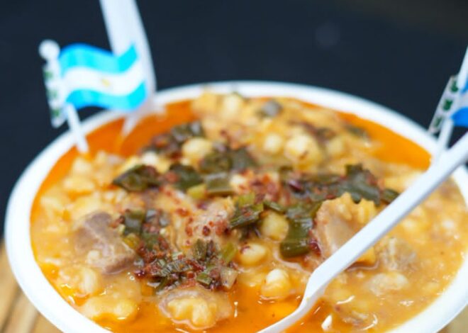 Más de 35 puestos en el festival de comidas patrias: cuándo y dónde es y por cuánto se puede comer locro y empanadas