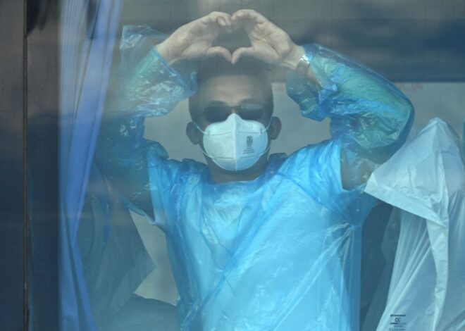 Un pasajero español evacuado del crucero con hantavirus dio positivo en plena cuarentena