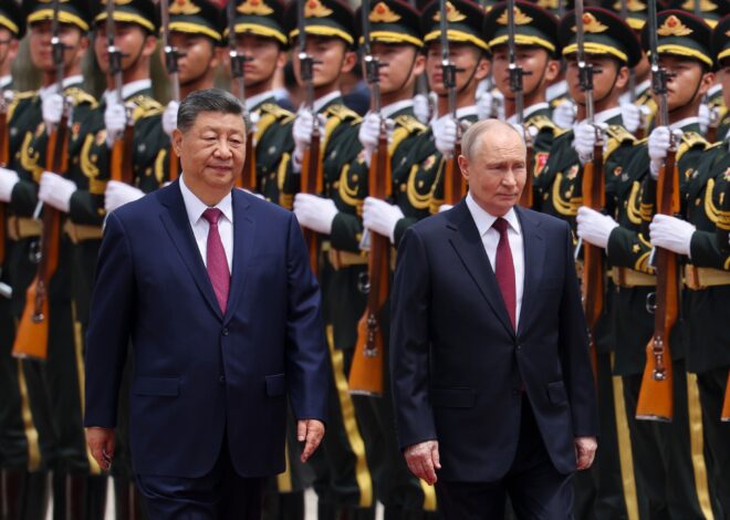 Vladimir Putin llegó a China para su encuentro con Xi Jinping en plena tensión por la guerra en Medio Oriente