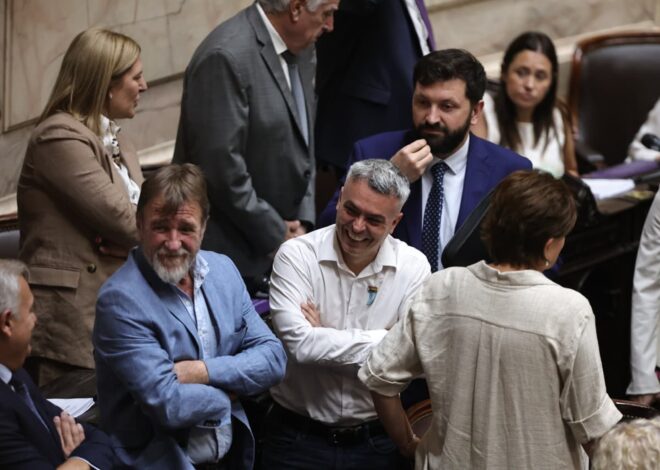 Diputados opositores piden una sesión especial para activar la interpelación a Manuel Adorni