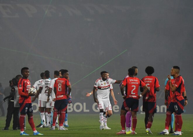 Copa Libertadores: se suspendió el partido entre Independiente Medellín y Flamengo por fuego en las tribunas