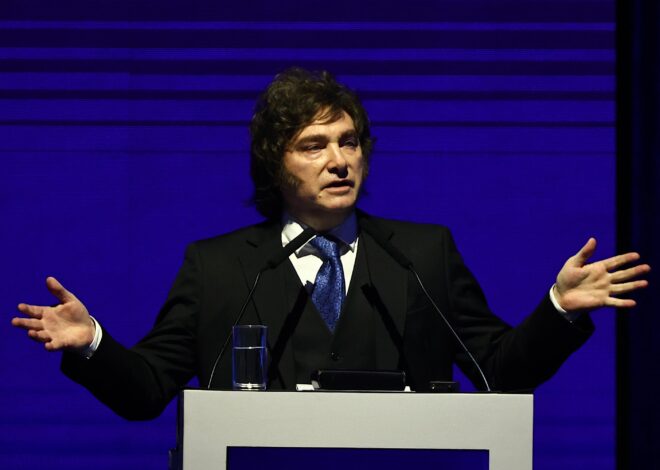 Javier Milei y sus medidas, en vivo: el desencanto del Gabinete por el apoyo a Adorni y un nuevo viaje a Estados Unidos Javier Milei y sus medidas, en vivo: el desencanto del Gabinete por el apoyo a Adorni y un nuevo viaje a Estados Unidos