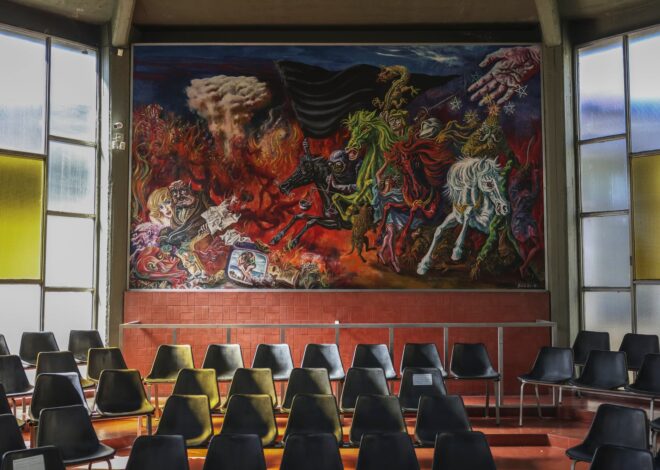El pueblo con murales de Berni y quesos de autor, detenido en el 1900 El pueblo con murales de Berni y quesos de autor, detenido en el 1900