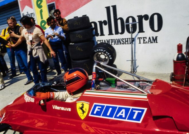El casco de la última carrera de F1 de Gilles Villeneuve bate un récord en subasta