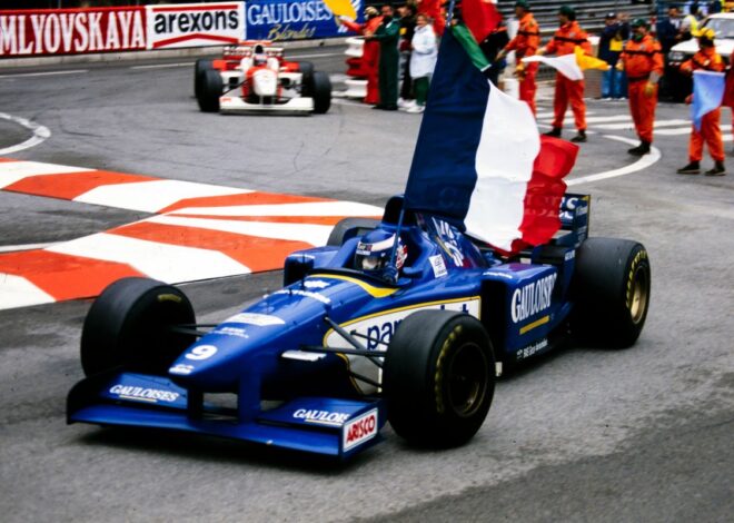 Un día como hoy: Olivier Panis logra su única victoria en F1 en el caótico GP de Mónaco Un día como hoy: Olivier Panis logra su única victoria en F1 en el caótico GP de Mónaco