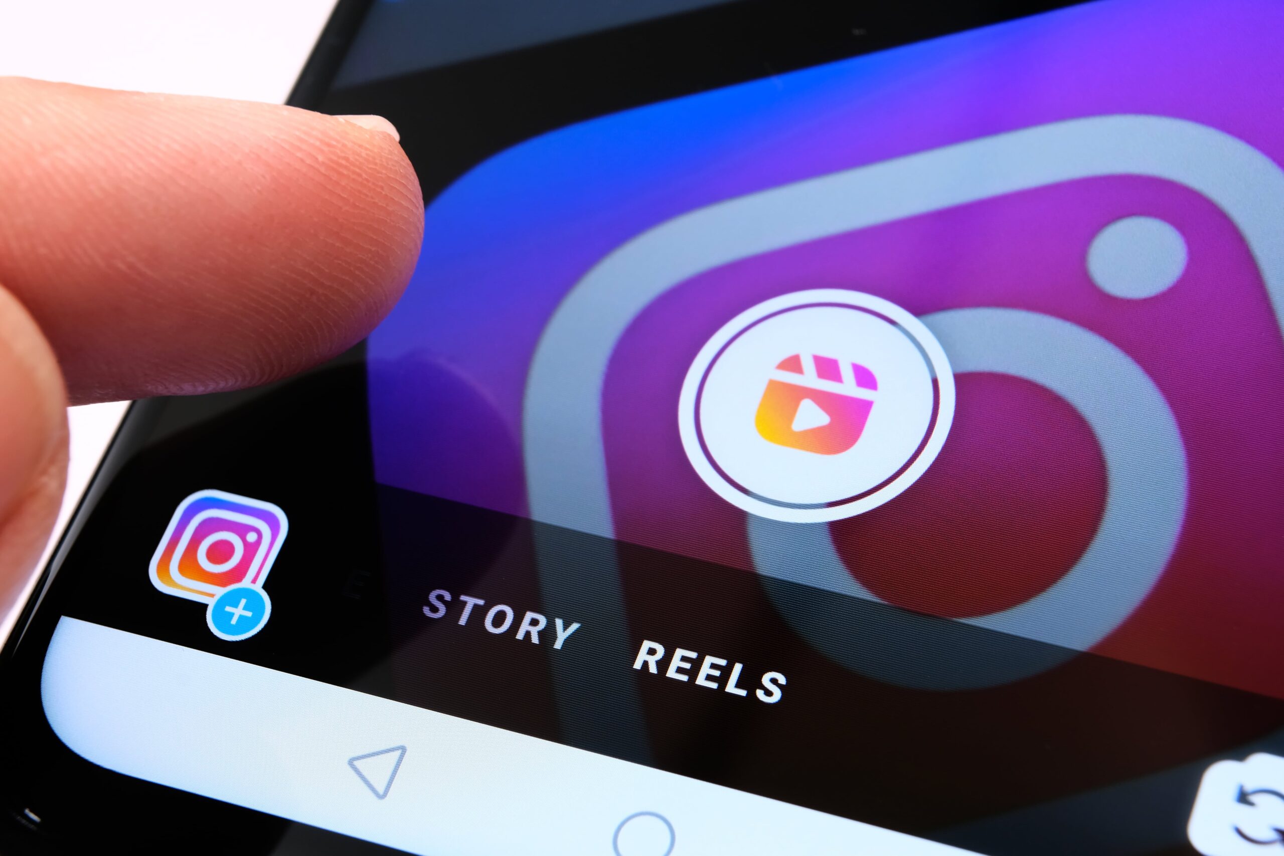 La función que millones usan todos los días y que la Unión Europea quiere desactivar en Facebook e Instagram