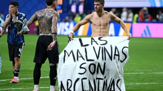 Daniel Filmus aseguró en "QR!" que la bandera de Malvinas en el Mundial tuvo un "impacto enorme" y cuestionó la política del Gobierno Daniel Filmus aseguró en "QR!" que la bandera de Malvinas en el Mundial tuvo un "impacto enorme" y cuestionó la política del Gobierno