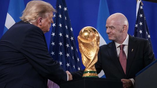 Donald Trump al llegar a la final del Mundial: “Es difícil apostar contra Messi” Donald Trump al llegar a la final del Mundial: “Es difícil apostar contra Messi”